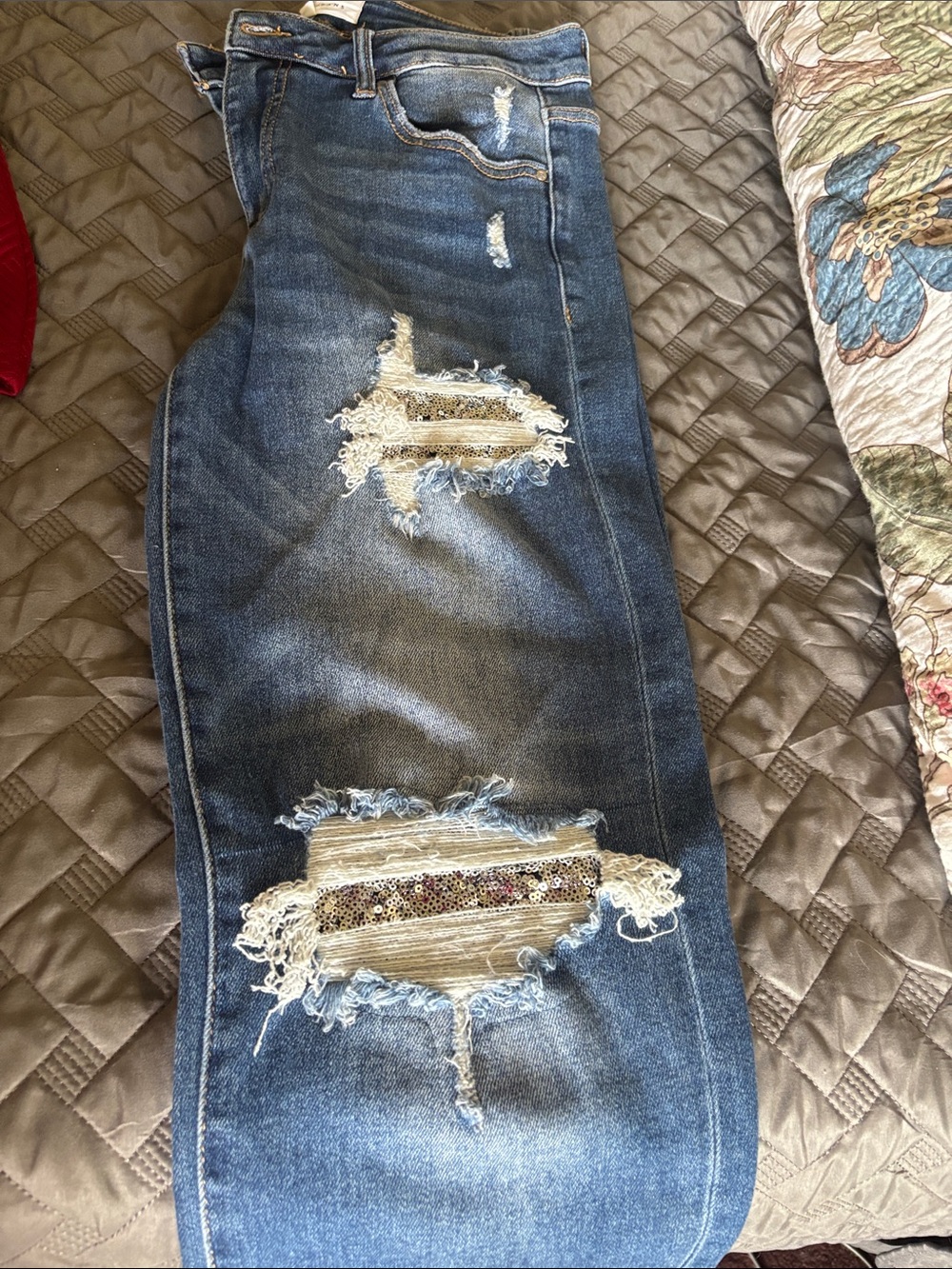 Risen 9/29 Distressed Blue Women's Jeans with Sequin inlay